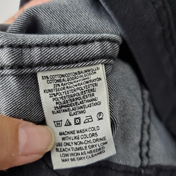 Free People Modern Femme Women's Size 10 Zip Up Mini Denim Skirt - Picture 5 of 6